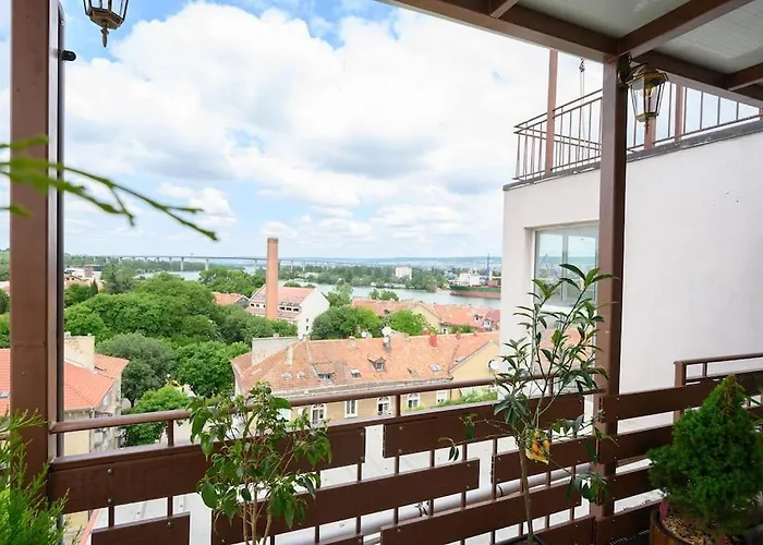 Sunset Luxury ヴァルナ