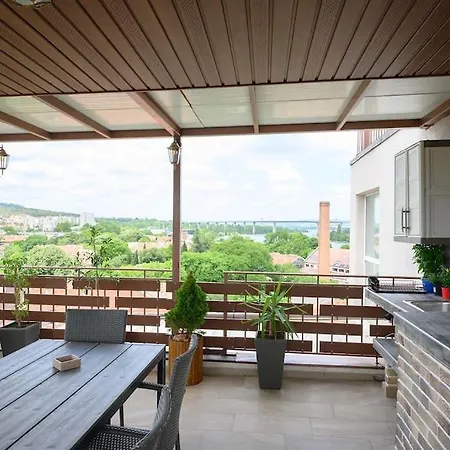 Sunset Luxury Apartment